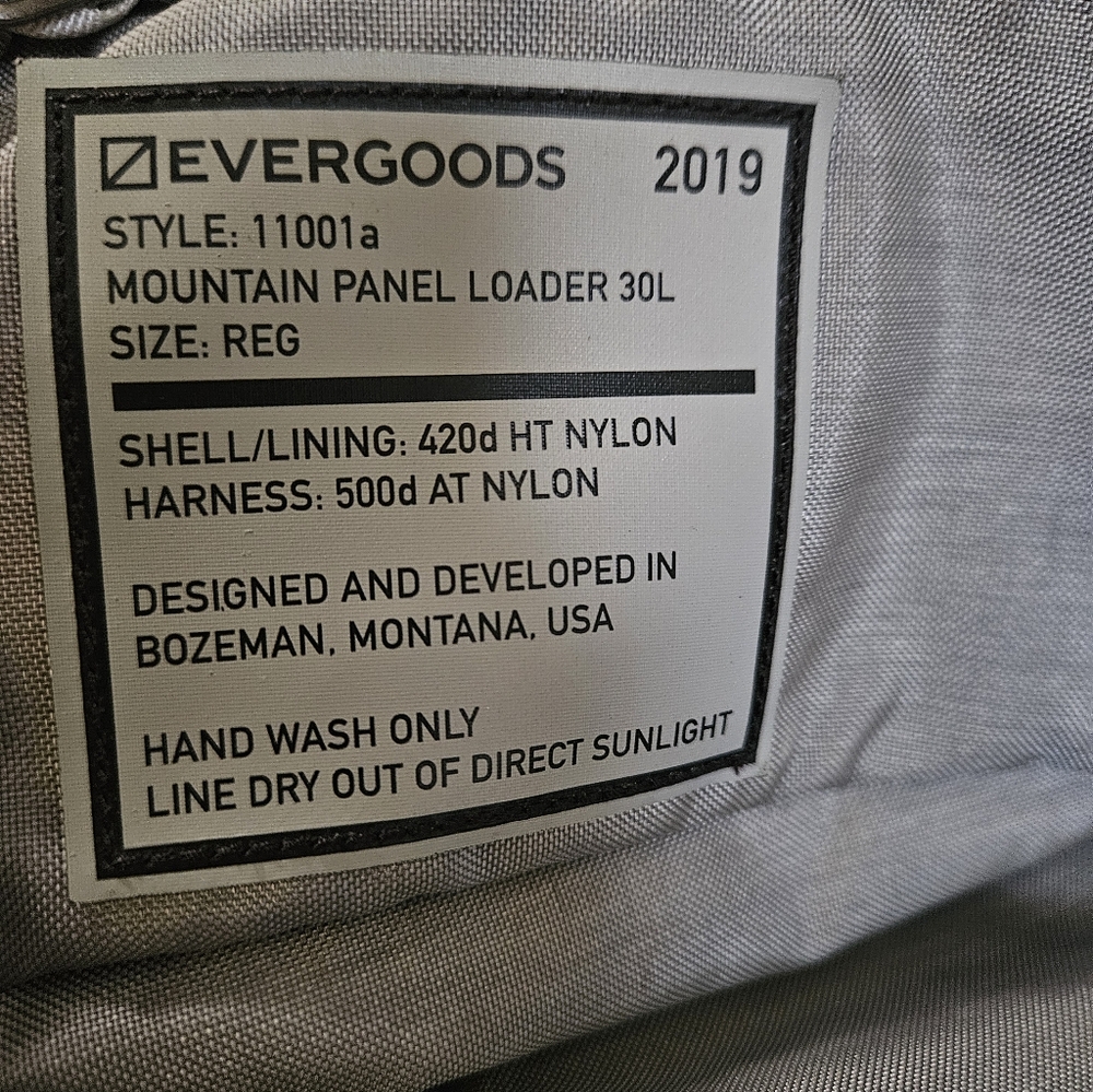 Evergoods original 2019 Mountain Panel Loader 30L Regular Backpack - Picture 4 of 9